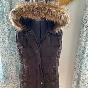 Gap puffer vest - size S